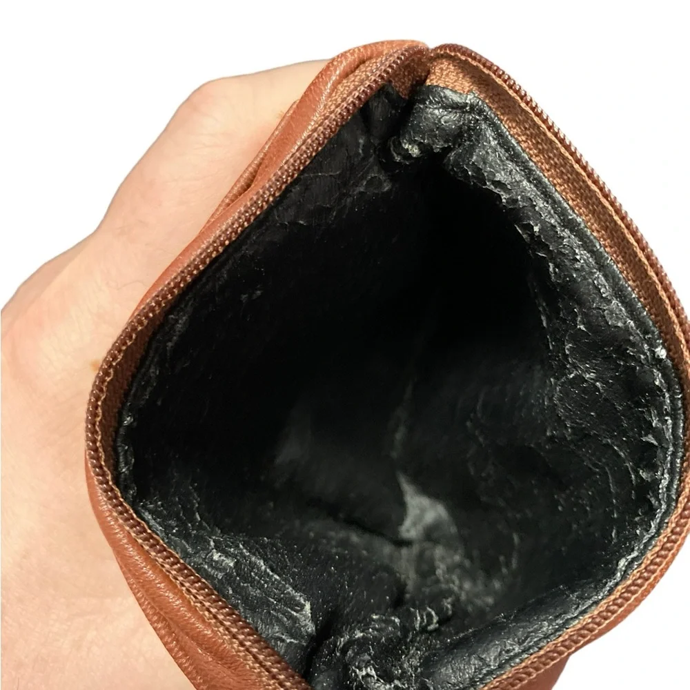 Pouch Plus double sided wallet/coin purse by Kangaroos in tan leather. Used.